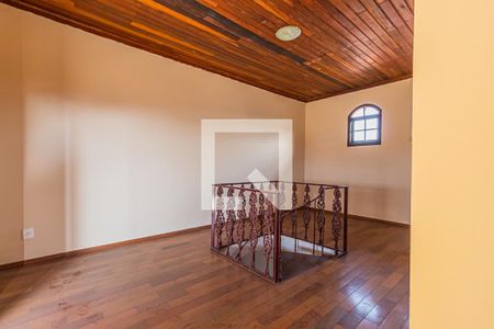 Casa à venda com 356m², 4 quartos e 10 vagasQuarto 3