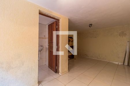 Casa à venda com 356m², 4 quartos e 10 vagasQuarto de Serviço