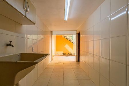 Casa à venda com 356m², 4 quartos e 10 vagasÁrea de Serviço