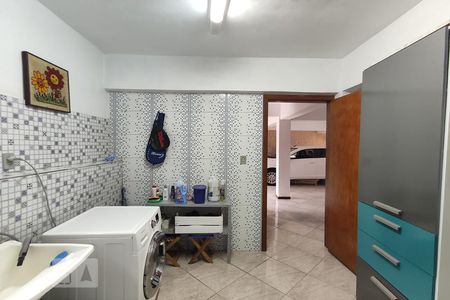 Casa à venda com 226m², 4 quartos e 3 vagasLavanderia