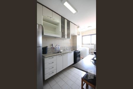 Apartamento à venda com 65m², 2 quartos e 1 vagaCozinha