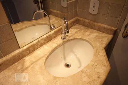 Apartamento à venda com 65m², 2 quartos e 1 vagaBanheiro