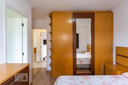 Suíte de apartamento à venda com 2 quartos, 63m² em Km 18, Osasco