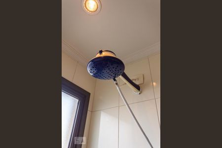 Apartamento à venda com 63m², 2 quartos e 1 vaga Apartamento à venda com 63m², 2 quartos e 1 vagaChuveiro