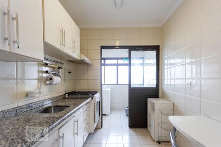 Apartamento à venda com 63m², 2 quartos e 1 vaga Apartamento à venda com 63m², 2 quartos e 1 vagaCozinha