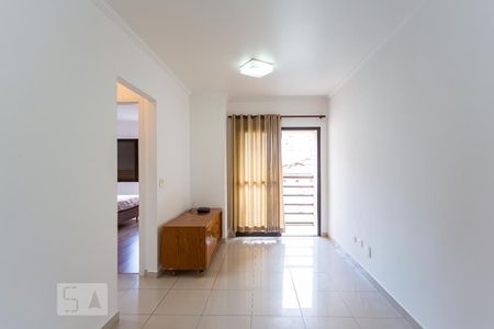 Sala de apartamento à venda com 2 quartos, 63m² em Km 18, Osasco