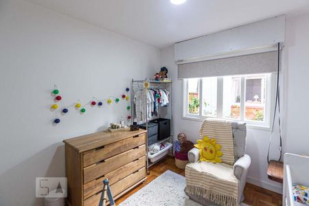 Quarto 2 de apartamento à venda com 3 quartos, 65m² em Rio Branco, Porto Alegre
