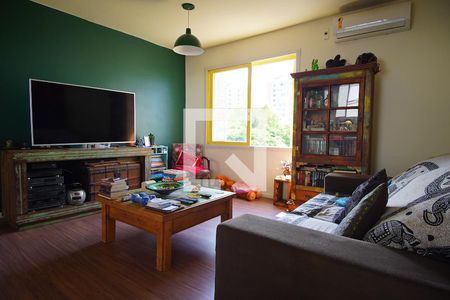 Sala de apartamento à venda com 2 quartos, 58m² em Petrópolis, Porto Alegre