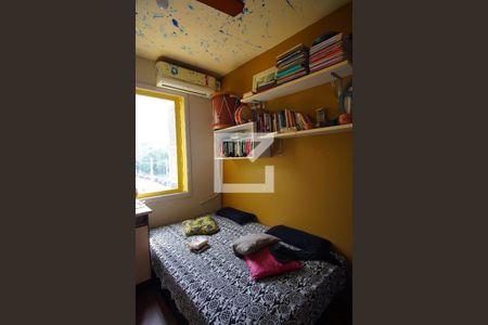 Quarto  2 de apartamento à venda com 2 quartos, 58m² em Petrópolis, Porto Alegre