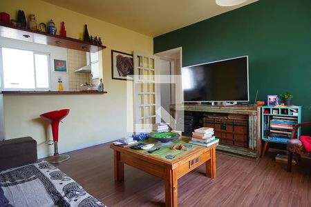 Sala de apartamento à venda com 2 quartos, 58m² em Petrópolis, Porto Alegre