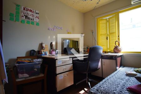 Quarto  2 de apartamento à venda com 2 quartos, 58m² em Petrópolis, Porto Alegre