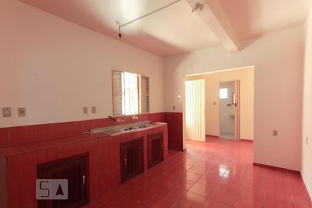 Cozinha de casa de condomínio à venda com 1 quarto, 125m² em Azenha, Porto Alegre