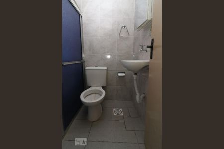 Casa à venda com 120m², 3 quartos e 2 vagasBanheiro de Serviço