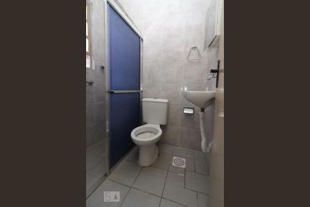 Casa à venda com 120m², 3 quartos e 2 vagasBanheiro de Serviço