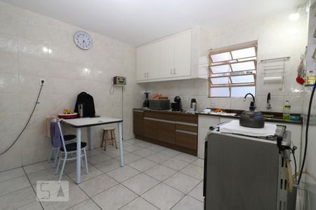Casa à venda com 120m², 3 quartos e 2 vagasCozinha