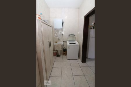Casa à venda com 120m², 3 quartos e 2 vagasÁrea de Serviço