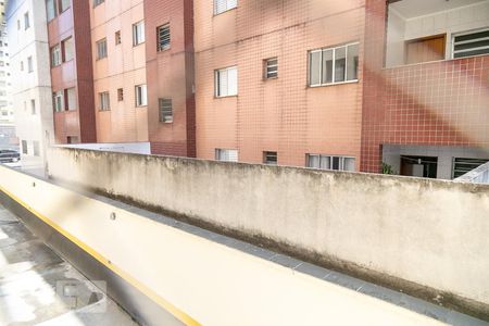 Apartamento para alugar com 82m², 2 quartos e 1 vaga Apartamento para alugar com 82m², 2 quartos e 1 vagaVista