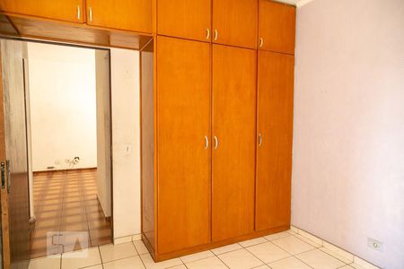 Apartamento para alugar com 82m², 2 quartos e 1 vaga Apartamento para alugar com 82m², 2 quartos e 1 vagaQuarto 2
