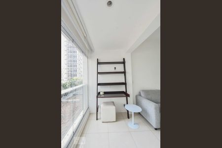 Studio para alugar com 32m², 1 quarto e 1 vagaVaranda