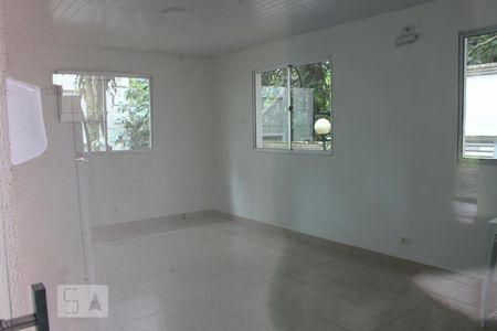 Apartamento à venda com 45m², 2 quartos e sem vaga Apartamento à venda com 45m², 2 quartos e sem vagaÁrea comum - Salão de festas