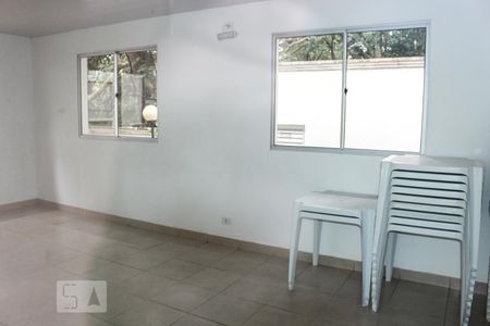 Apartamento à venda com 45m², 2 quartos e sem vaga Apartamento à venda com 45m², 2 quartos e sem vagaÁrea comum - Salão de festas