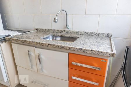 Casa à venda com 223m², 3 quartos e 4 vagasCozinha do quarto de serviço 2