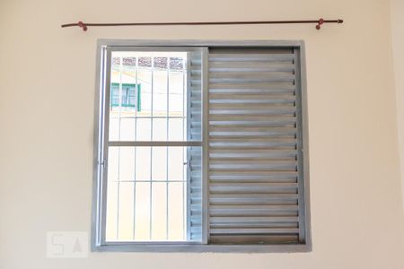 Casa à venda com 223m², 3 quartos e 4 vagasQuarto de serviço 1