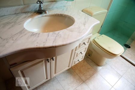 Apartamento para alugar com 256m², 4 quartos e 2 vagasBanheiro Social