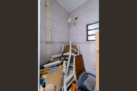 Casa para alugar com 350m², 3 quartos e 6 vagasBanheiro de Serviço