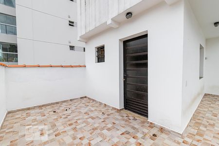 Casa para alugar com 350m², 3 quartos e 6 vagasTerraço