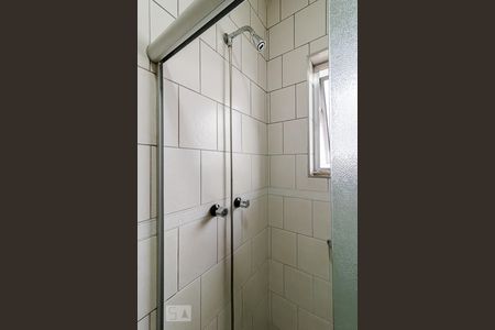 Casa para alugar com 350m², 3 quartos e 6 vagasBanheiro