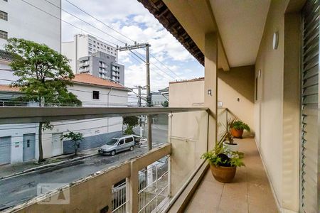 Casa para alugar com 350m², 3 quartos e 6 vagasSacada da Suíte 1