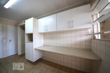 Apartamento à venda com 89m², 2 quartos e 1 vagaCozinha
