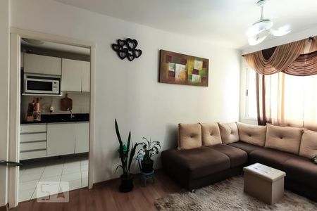Sala de apartamento à venda com 3 quartos, 65m² em Partenon, Porto Alegre