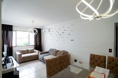 Sala de apartamento à venda com 3 quartos, 86m² em Jardim Taquaral, São Paulo