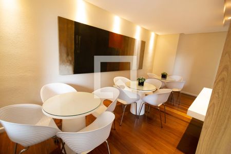 Apartamento para alugar com 95m², 3 quartos e 2 vagasÁrea comum - Salão de festas