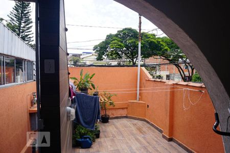 Casa à venda com 300m², 2 quartos e 3 vagasFrente da Casa