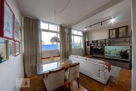 Sala de apartamento para alugar com 1 quarto, 70m² em Nova Suíssa, Belo Horizonte