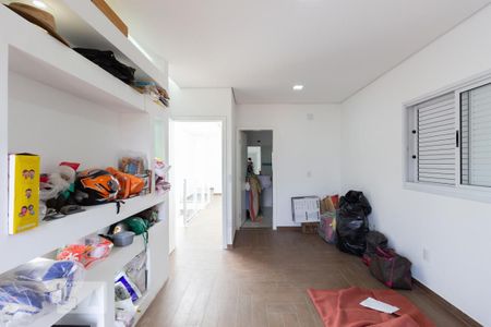 Casa à venda com 700m², 8 quartos e 8 vagasSuíte 2