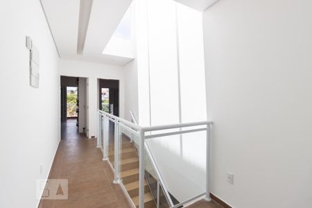 Casa à venda com 700m², 8 quartos e 8 vagasCorredor