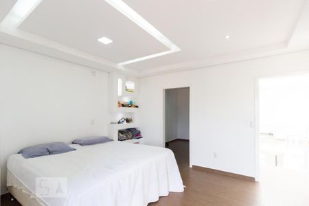 Casa à venda com 700m², 8 quartos e 8 vagasSuíte 1