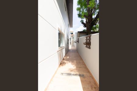 Casa à venda com 700m², 8 quartos e 8 vagasCorredor
