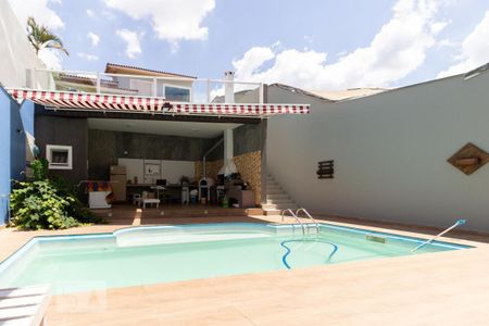 Casa à venda com 700m², 8 quartos e 8 vagasPiscina
