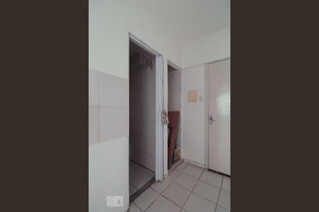 Cozinha de kitnet/studio à venda com 1 quarto, 24m² em Centro Histórico, Porto Alegre