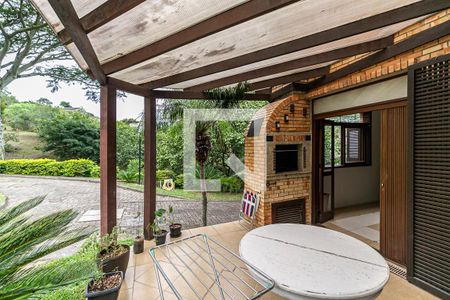 Casa de condomínio à venda com 146m², 2 quartos e 2 vagas Casa de condomínio à venda com 146m², 2 quartos e 2 vagasQuintal