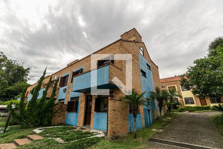Casa de condomínio à venda com 146m², 2 quartos e 2 vagas Casa de condomínio à venda com 146m², 2 quartos e 2 vagasFachada