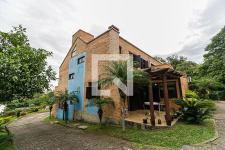 Casa de condomínio à venda com 146m², 2 quartos e 2 vagas Casa de condomínio à venda com 146m², 2 quartos e 2 vagasFachada