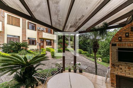 Casa de condomínio à venda com 146m², 2 quartos e 2 vagas Casa de condomínio à venda com 146m², 2 quartos e 2 vagasQuintal
