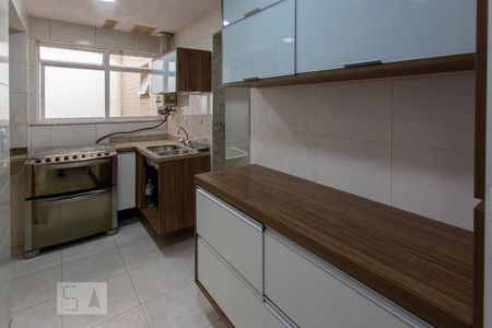 Apartamento à venda com 126m², 3 quartos e 2 vagasCozinha