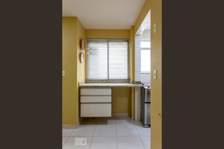 Apartamento à venda com 126m², 3 quartos e 2 vagasCozinha - Armários